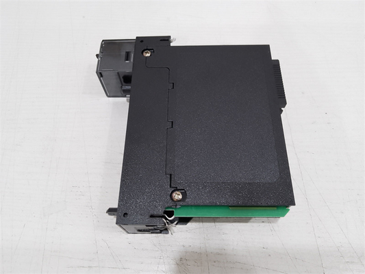 Allen-Bradley 1756-OB8 ControlLogix Digital Ausgabemodul 24VDC DCs 8