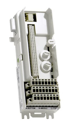 ABB TU813 3BSE036714R1 Advant 800xA Kompakte MTU, 250V eingekrempelte Snap-In-Anschlüsse Modul Endungseinheit