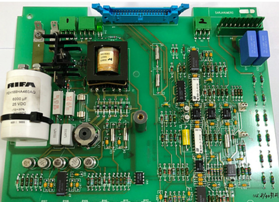 ABB SNAT631PAC 61049410B Hochleistungsprogrammierbarer Automatisierungssteuerung Antriebsbrett