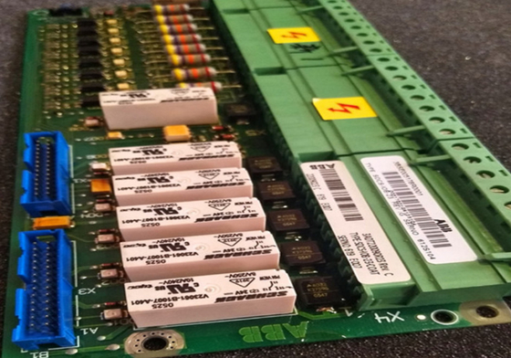 ABB SDCS-IOB-23 3ADT220090R0023 Endgerät Digitalverbindung