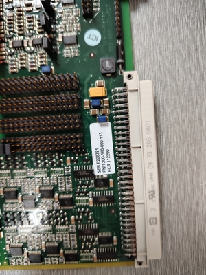IOC4T 200-560-000-013 I/O-Karte dient als Signal-Schnittstelle für Maschinenschutz und Grundzustandsüberwachung