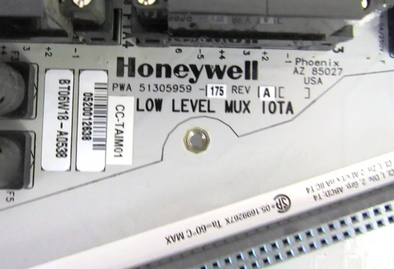 CC-TAIM01 Analog-Eingabemodul mit niedrigem Niveau Mux IOTA-Modul auf Lager