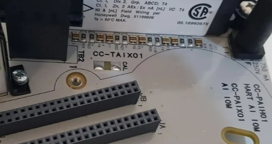 CC-TAIX01 Honeywell Analog-Eingabemodul IOTA-Modul DCS Teile brandneu