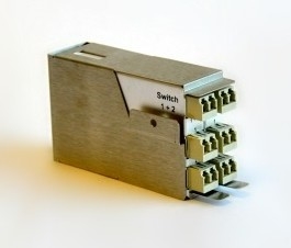 Foxboro P0926AH FIBER SPLITTER COMBINER Passive Glasfaserverteilungseinheit jeweils an die 2 Konzentratoren gerichtet