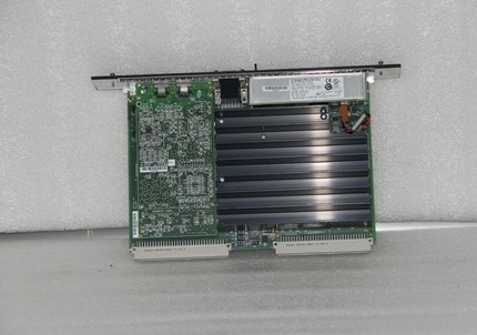 GE IC698CPE030 PACSystems RX7i Steuerung Zentralverarbeitungseinheit für SPS-Systeme