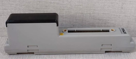 ADM52C YOKOGAWA Kontakt-Ausgabe-Modul Transistor Kontakt 16-Punkte-Signal isoliertes hochwertiges Modul