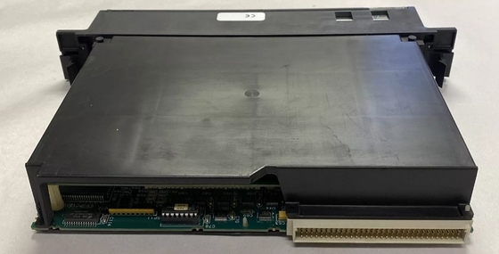 IC697CPM915 GE 32 MHz 32-Bit Floating Point Central Processor Einheit 1 Mbyte Speicher