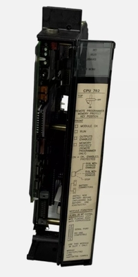 IC697CPU731 GE 12 MHz 32 Kbyte Zentralverarbeitungseinheit Einzelslot CPU 512 Eingaben und Ausgänge