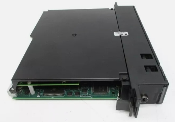 IC697CPX935 GE Single Slot CPU mit drei seriellen Ports 32 Bit Floating Point Central Processing Unit