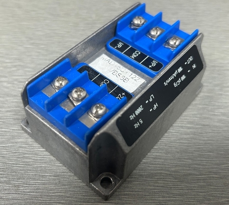 IPC704 244-704-000-042 A1-B03-C100-D100-E5-F1000-G0-H0-I0 Näherungsmesssystem