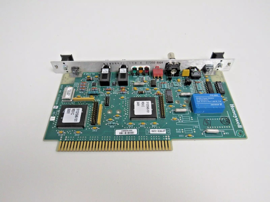 Honeywell 51305508-200 Steuergeräte / Maschinensteuerung XLCNE2 MM CE CERT MEDIUM DIST1 BOARD