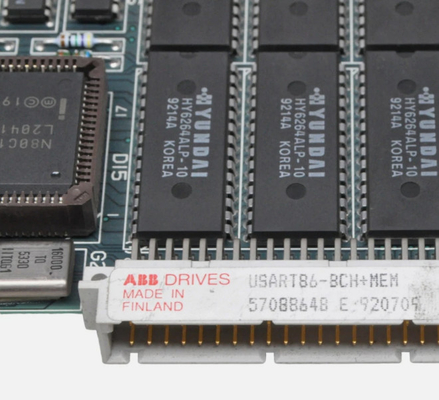 USART86-8CH+MEM 57088648 ABB Kommunikationssteuerung