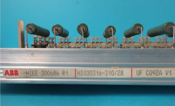 HIEE300686R1 UFC092AV1 ABB BINÄRER EINGANGSBAUSTEIN