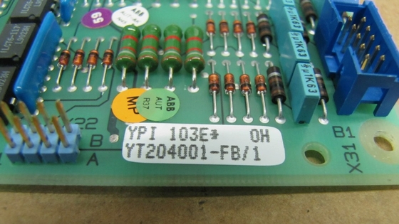 YPI103E YT204001-FB ABB Digitale Leiterplatte