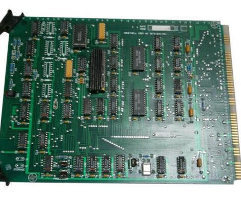 Honeywell 30731823-001 A/D Mux PLC-Schaltplatte 24Vdc 110mA Neuer Zustandssteuerungsmodul