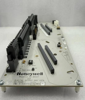 Honeywell CC-TDOB11 Digital Output IOTA Modul mit Redundant Configuration Open-Circuit Detection und 24Vdc-Rating