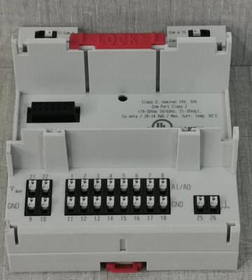 Honeywell XS821-22 24Vdc 110mA Floating Output Terminal Socket mit Modul- und Basistrennungsdesign