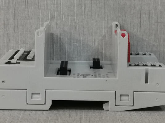 Honeywell XS821-22 24Vdc 110mA Floating Output Terminal Socket mit Modul- und Basistrennungsdesign