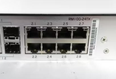 RM100-24TX KJ1611X1-FD1 12P4473X012 EMERSON Rackmontierbare Ethernet-Schalter