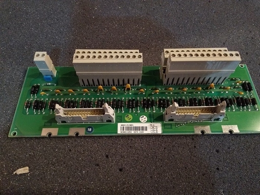 DSTA155P ABB S100 E/A-Abschlusseinheiten Anschlusseinheit SPS-Ersatzteile 3BSE018323R1​