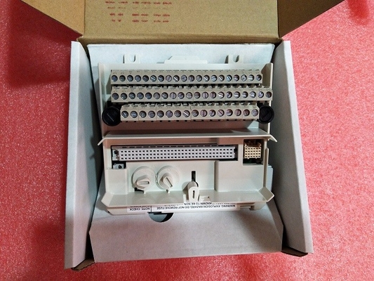 TU830V1 ABB S800 verlängerte Signal-Anschlüsse 3BSE013234R1 der Modul-Beendigungs-Einheits-2x16