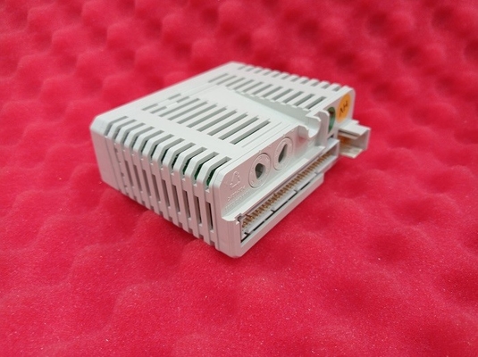 AI830A ABB FTE-Einheit 8 PLC-DCS 3BSE040662R1 Modul CH Analogeingabe