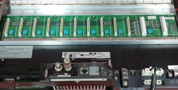 AFF30S-H31101 YOKOGAWA DCS Modul 100-120 V AC 200 V A Feldsteuerungseinheit 50/60Hz