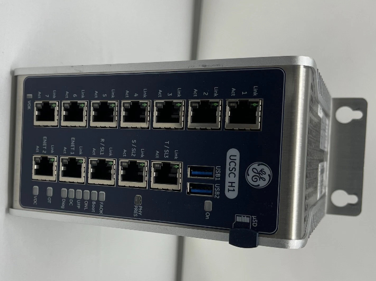 IS420UCECH1B GE Mark VIe Controller