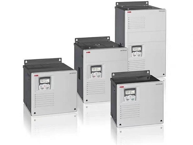 ABB System Rack 89IL01/R3a mit 12 Monaten Garantie, kompakte Abmessungen von 16*16*12cm und leichtes Design mit 1kg Gewicht